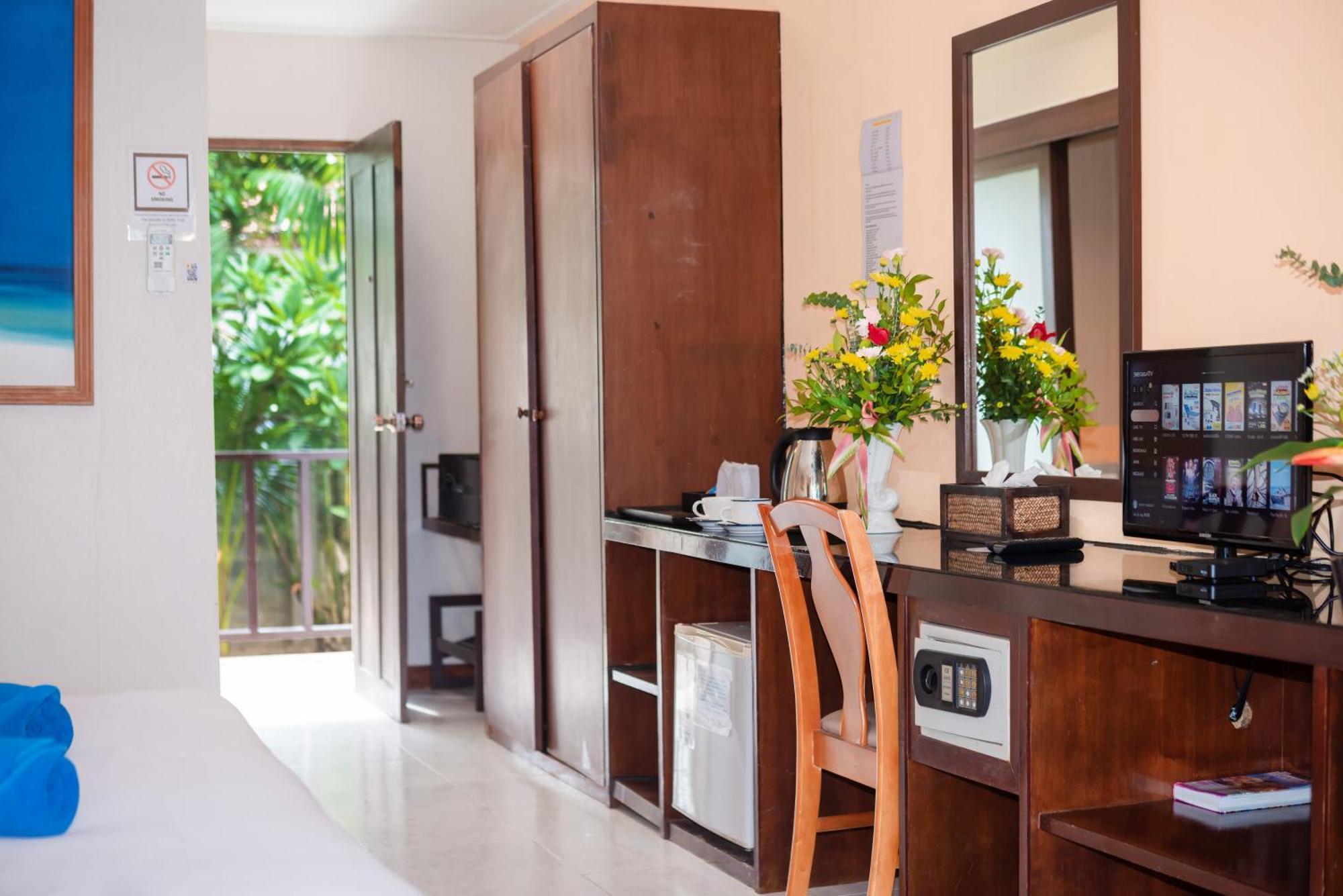The Florist Resort Mae Nam Beach Eksteriør billede
